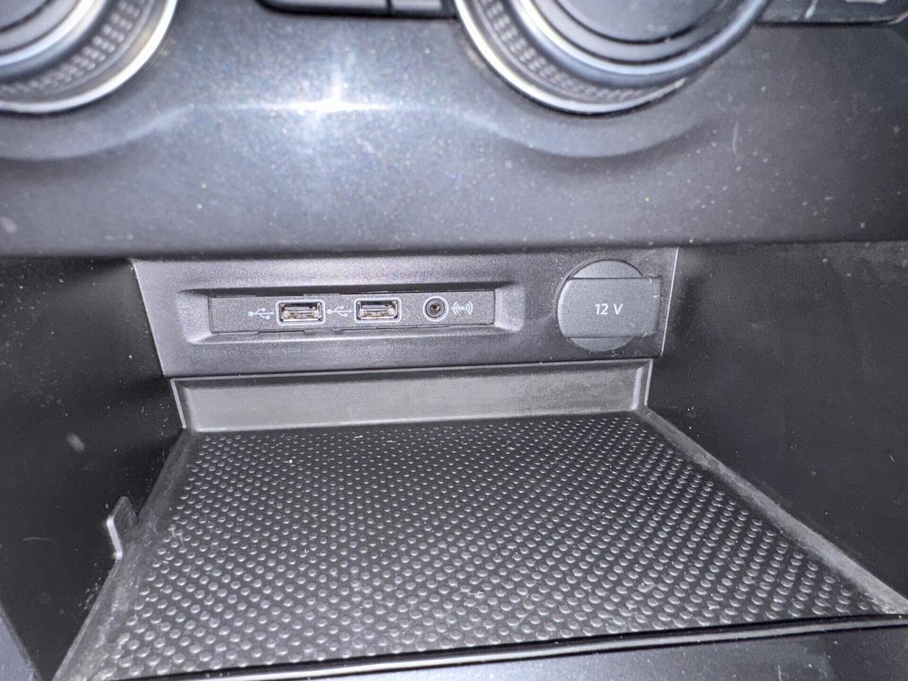 Volkswagen Tiguan 1.6 TDI SCR Sport BlueMotion Technology