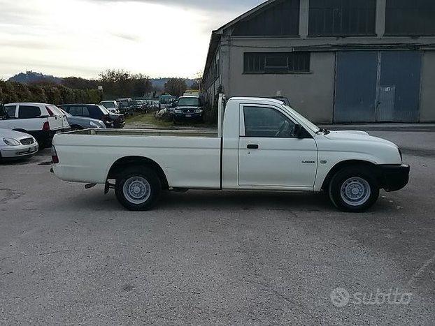 Mitsubishi L200 2.5 TDI 2WD 90CV Cabina Singola