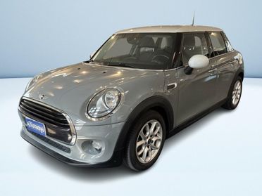 Mini Cooper 1.5 Cooper Boost Auto