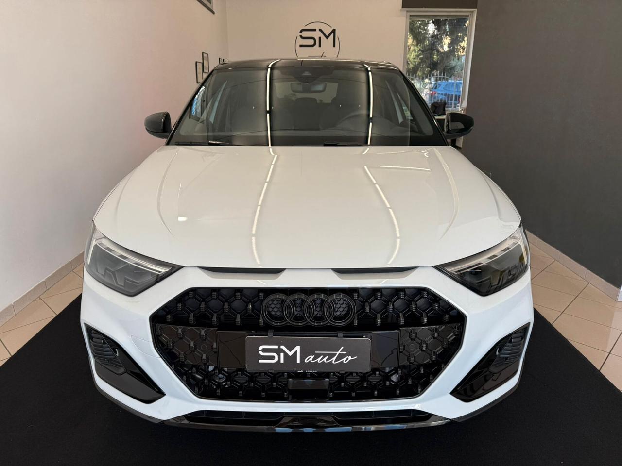 Audi A1 allstreet 30 TFSI S tronic Identity Contrast