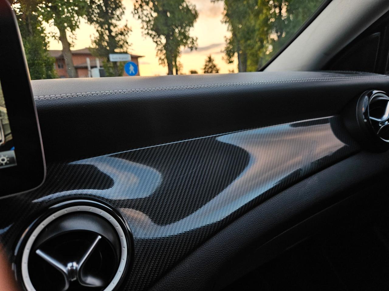 Mercedes-benz CLA 220 4MATIC PAK AMG TETTO
