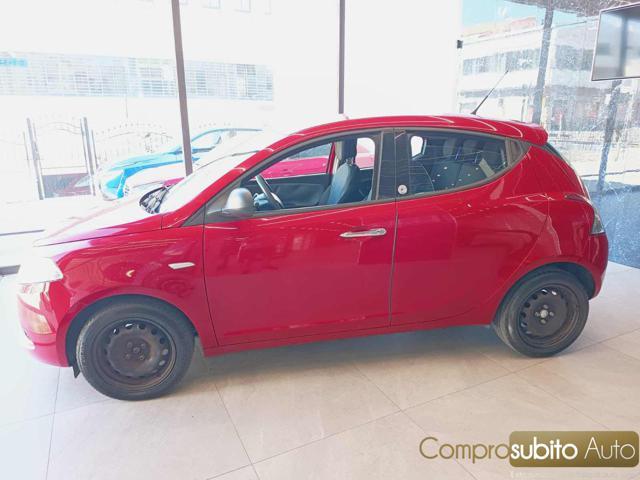 LANCIA Ypsilon 1.2 69 CV 5 porte GPL Ecochic Silver