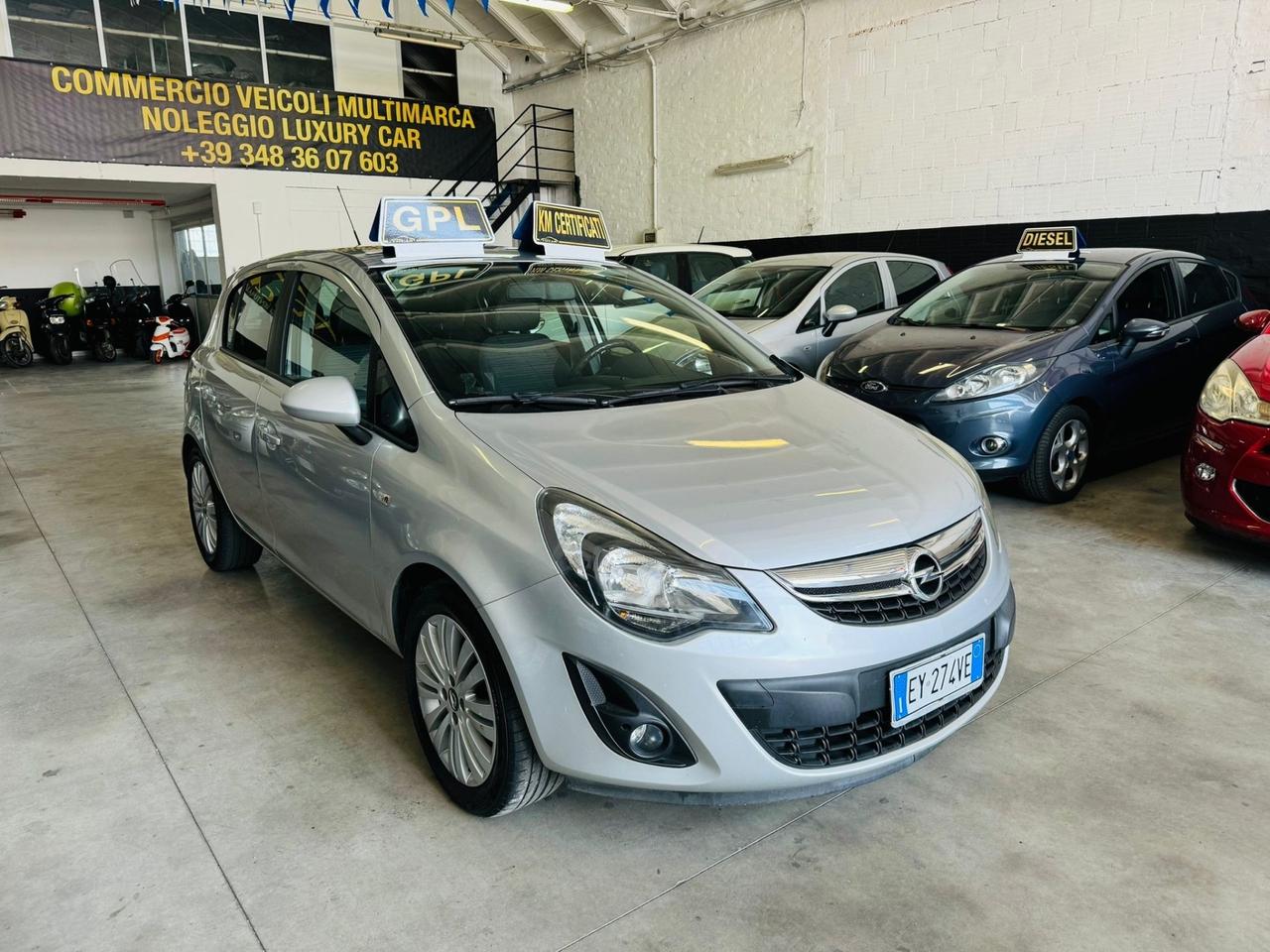 Opel Corsa 1.2 benzina/GPL 85CV 5 porte GPL-TECH Edition