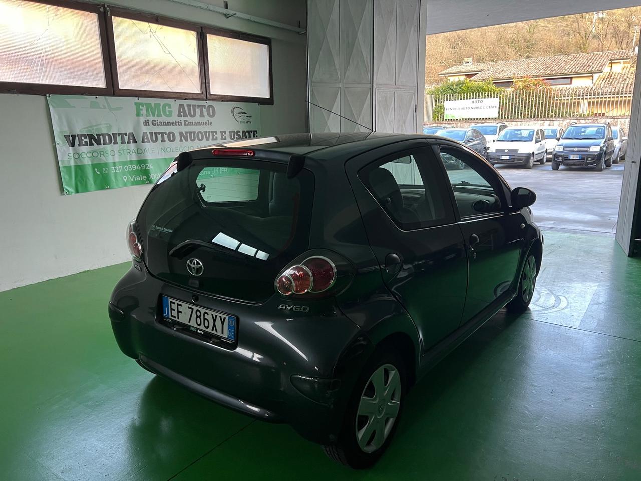 Toyota Aygo 1.0 12V VVT-i 5 porte