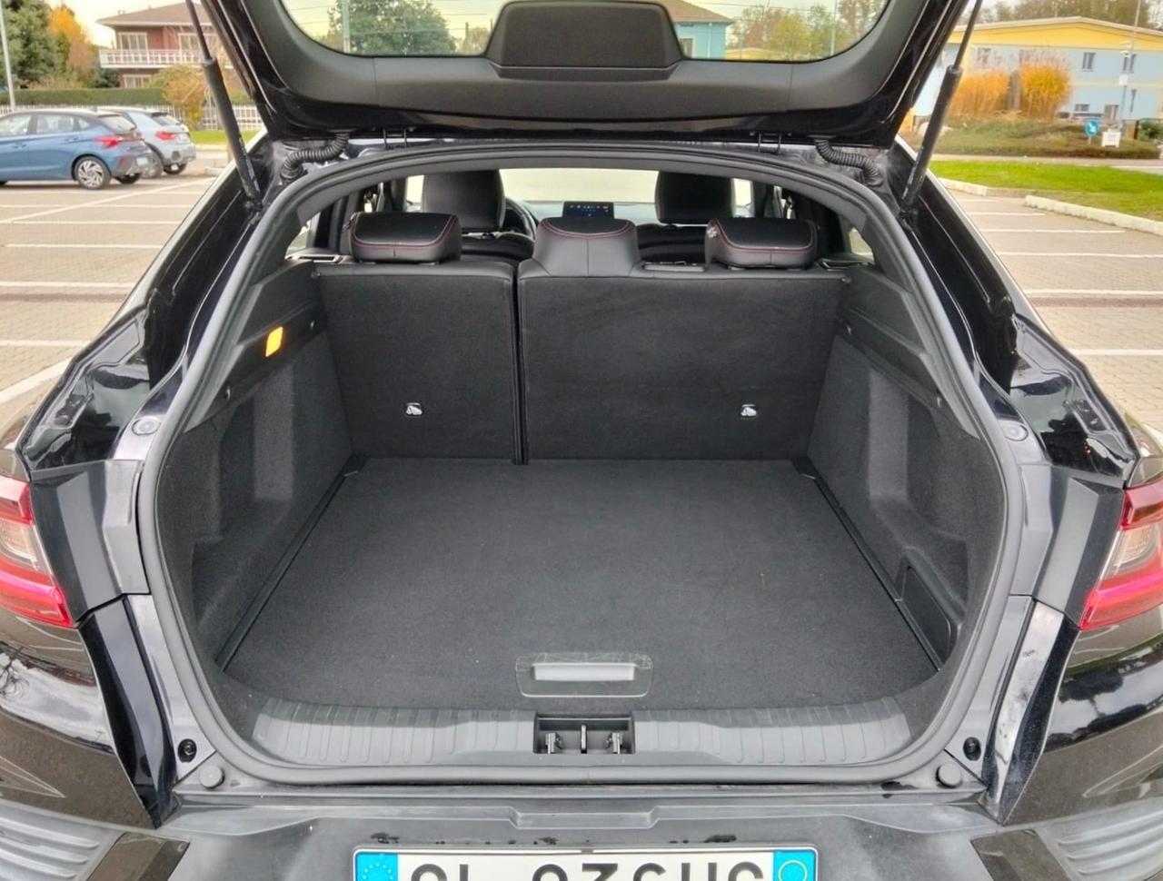 Renault Arkana Hybrid E-Tech 145CV R.S. Line*Automatic*Navi*Pelle