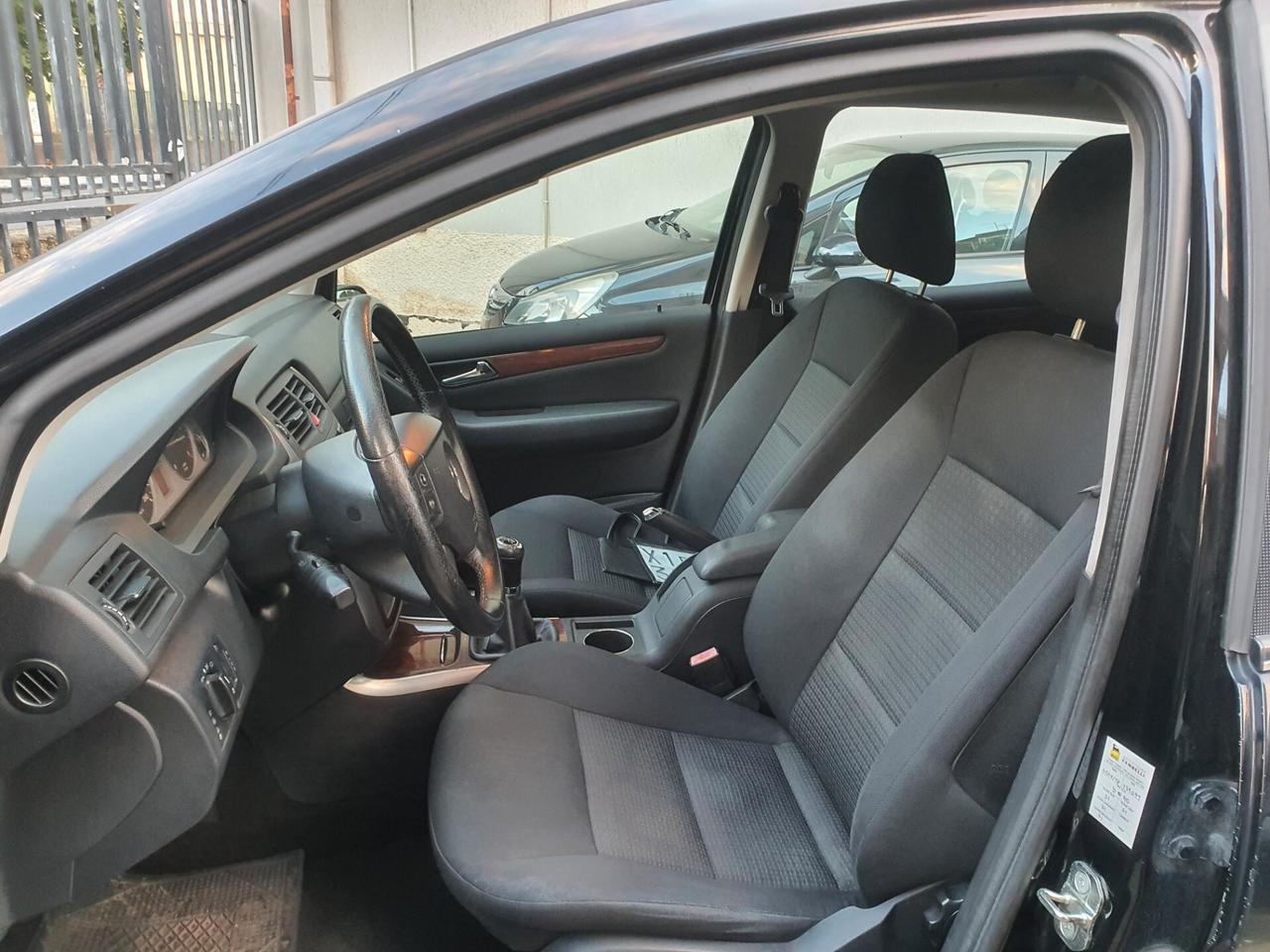 Mercedes-benz B 180 CDI