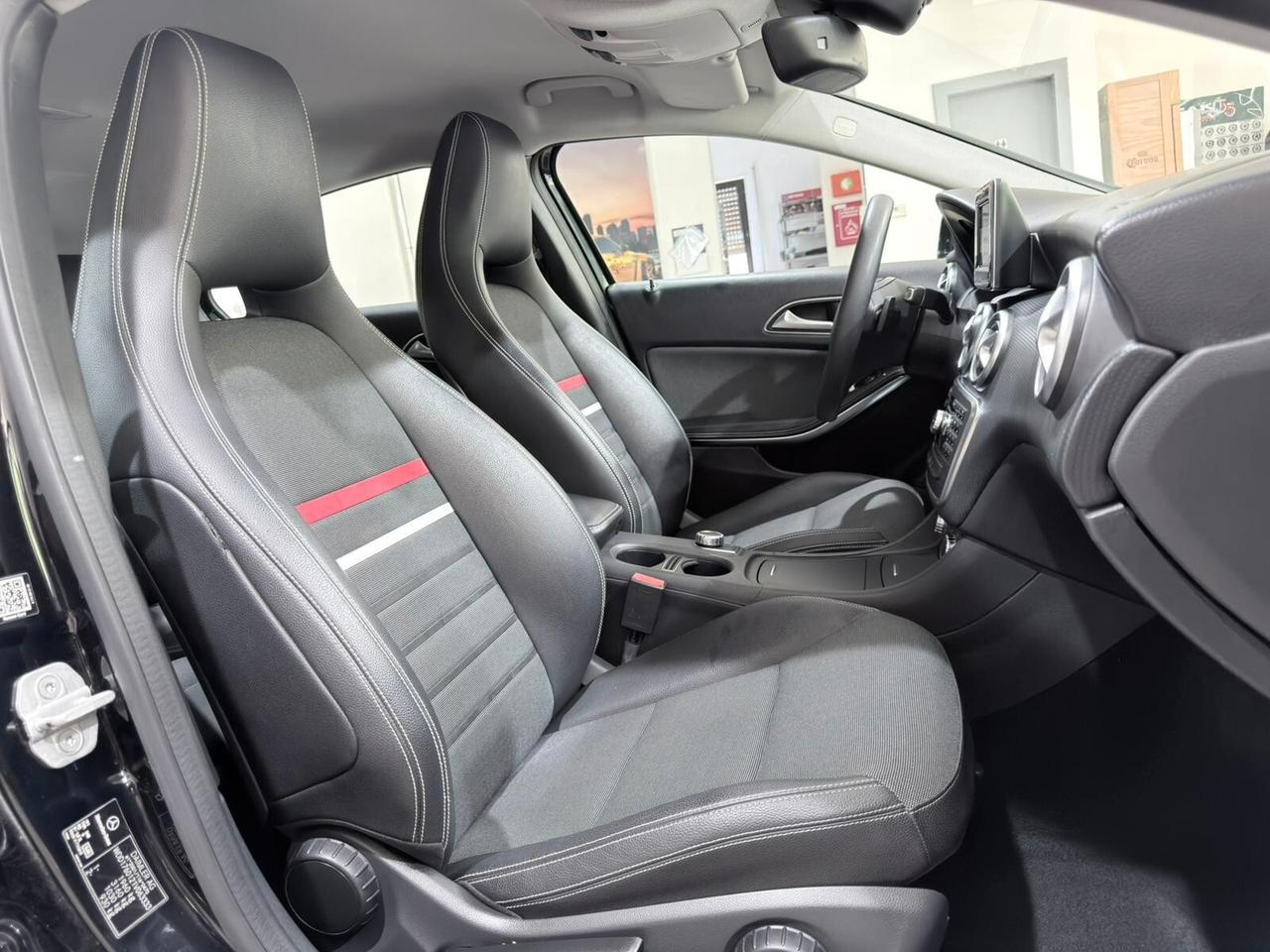 MERCEDES A180 CDI 1.5 109CV AUTO BUSINESS 2015