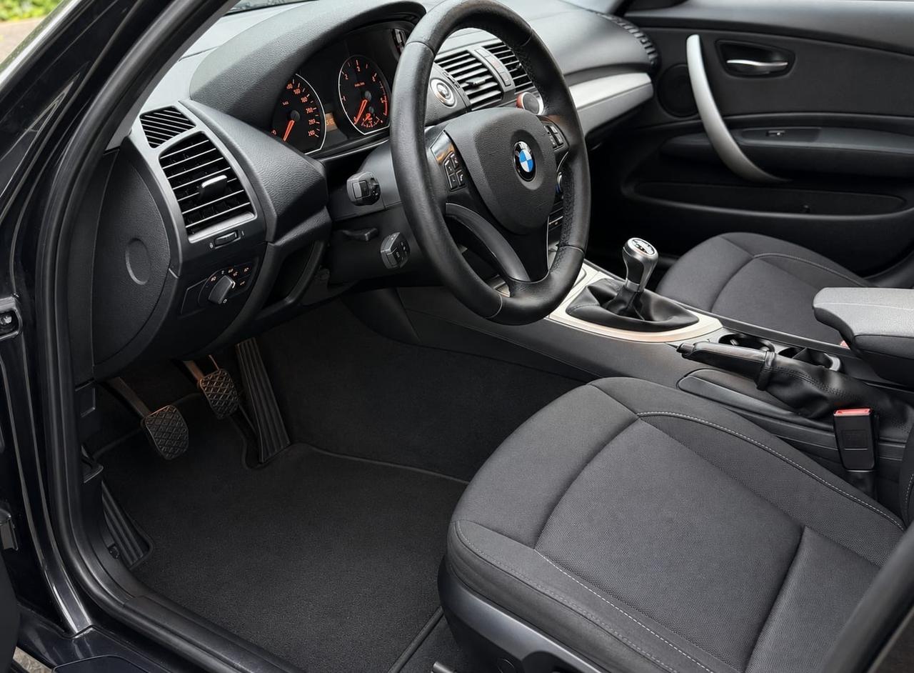 BMW 118d 5 Porte 2010 – Diesel – Ottime Condizioni