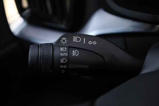 VOLVO V60 NON MARCIANTE B3 automatico Essential PREZZO NETTO