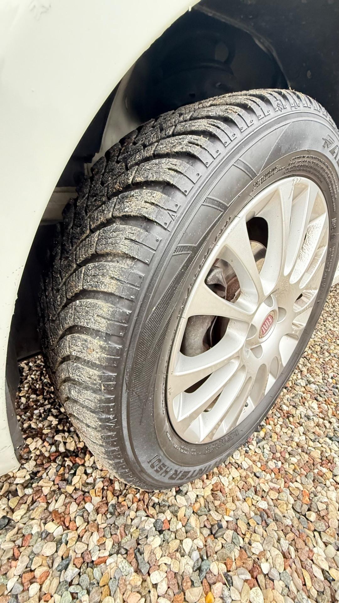 Fiat Punto 1.4 S&S 8V 5 porte Easy