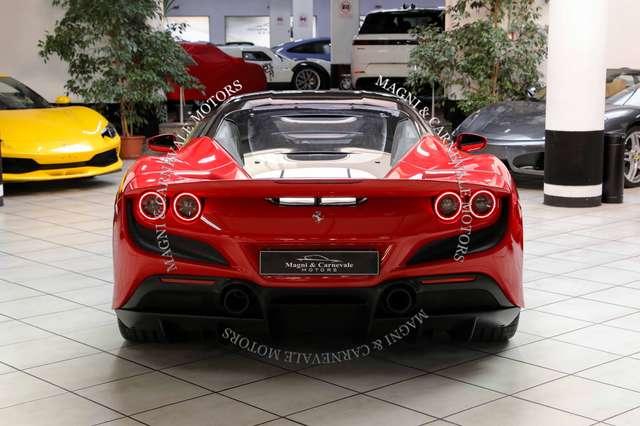Ferrari F8 Tributo IVA ESPOSTA|SCUDETTI|PARK SENSORS|SCARICO SPORT|