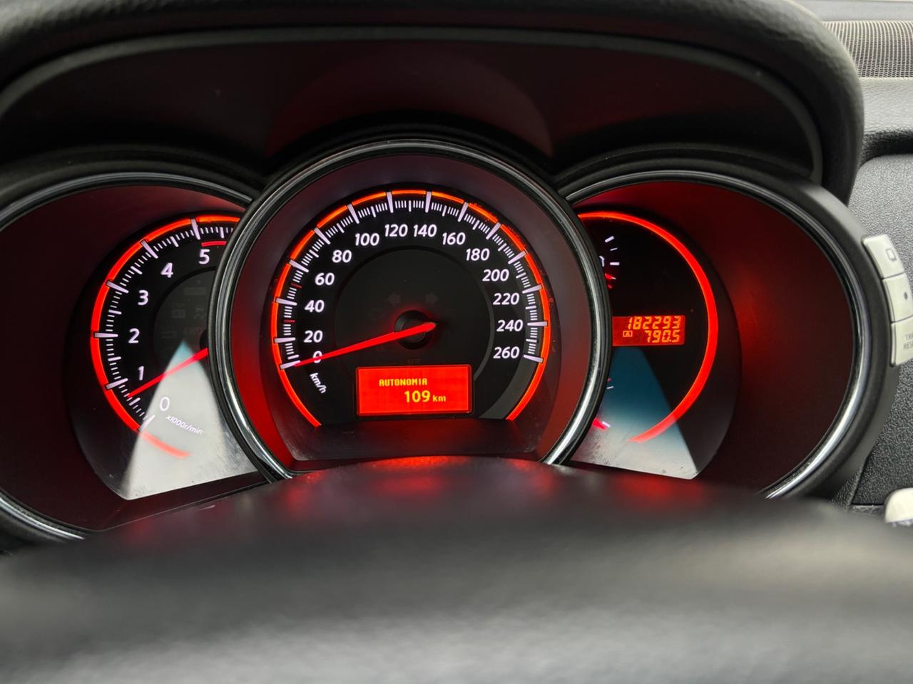 Nissan Murano 2.5 dCi Tekna. Garanzia 12 mesi