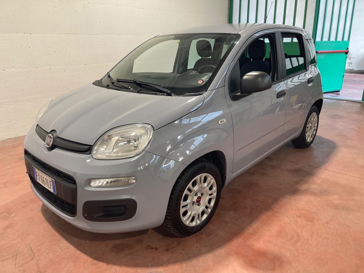 Fiat Panda 1.2 Lounge SI NEOPATENTATI