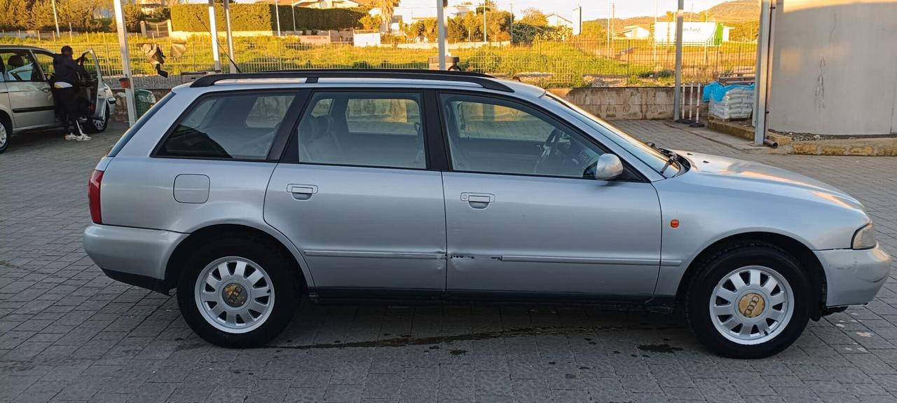 Audi A4 1.9 Tdi - Cat Avant Anno 1999