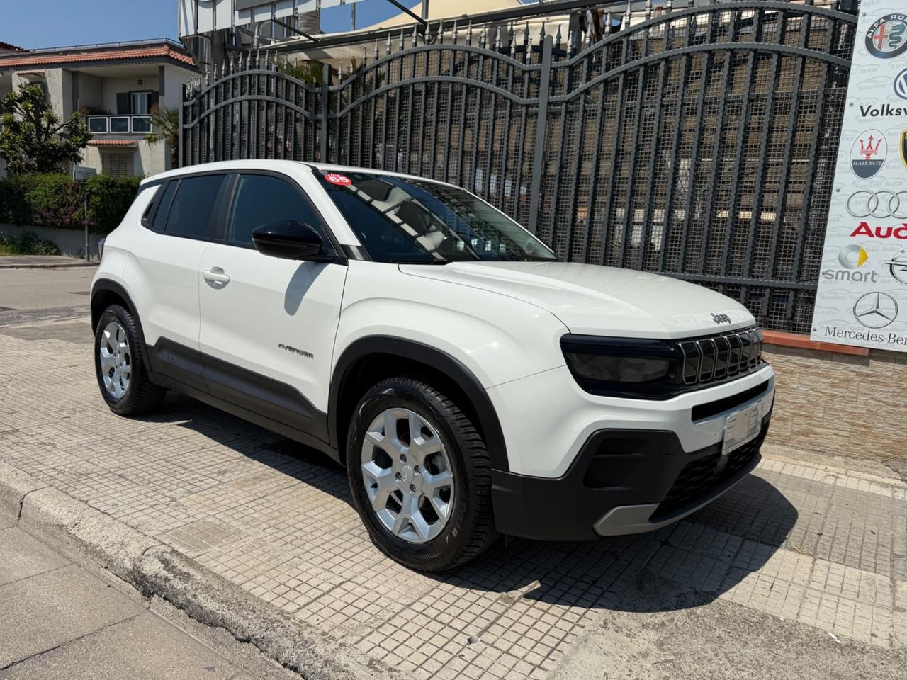 Jeep Avenger 1.2 Turbo 100 CV Summit