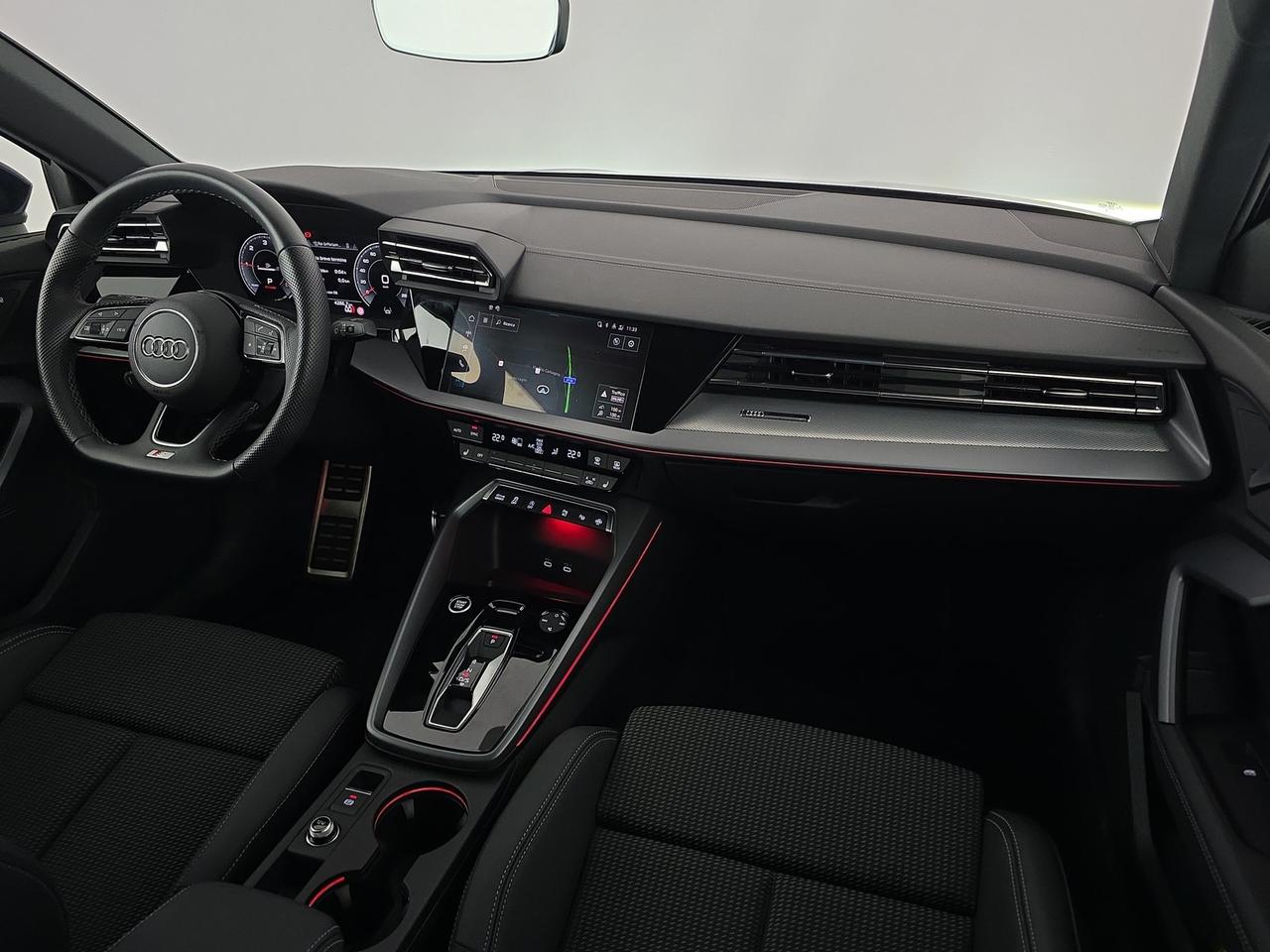 Audi A3 sedan 2.0 tdi s line edition 150cv s-tronic
