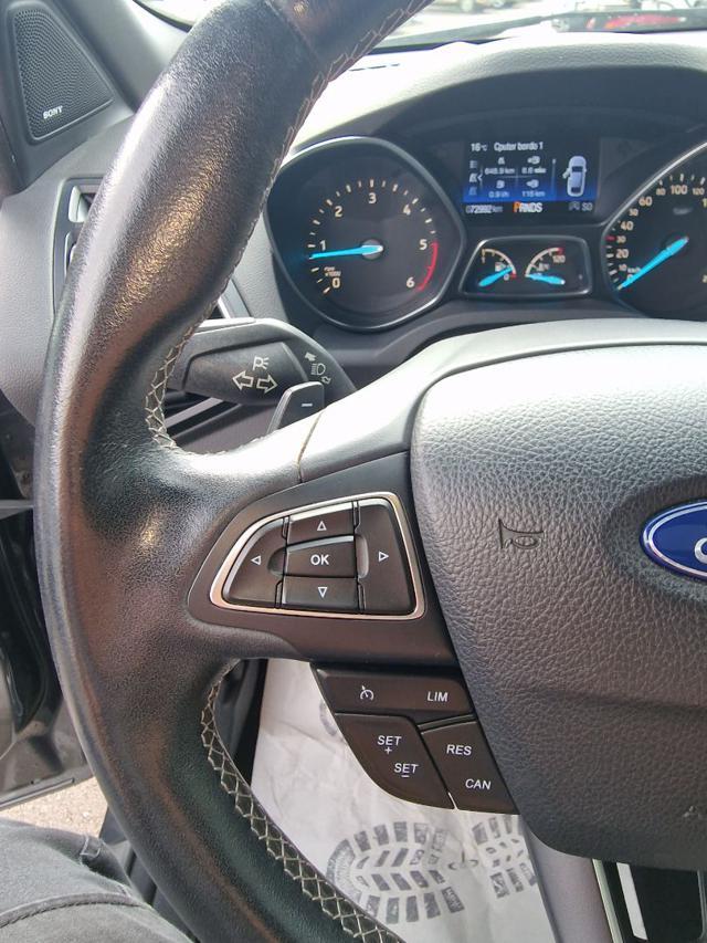 FORD Kuga 2.0 TDCI 150 CV S&S 4WD Powershift ST-Line