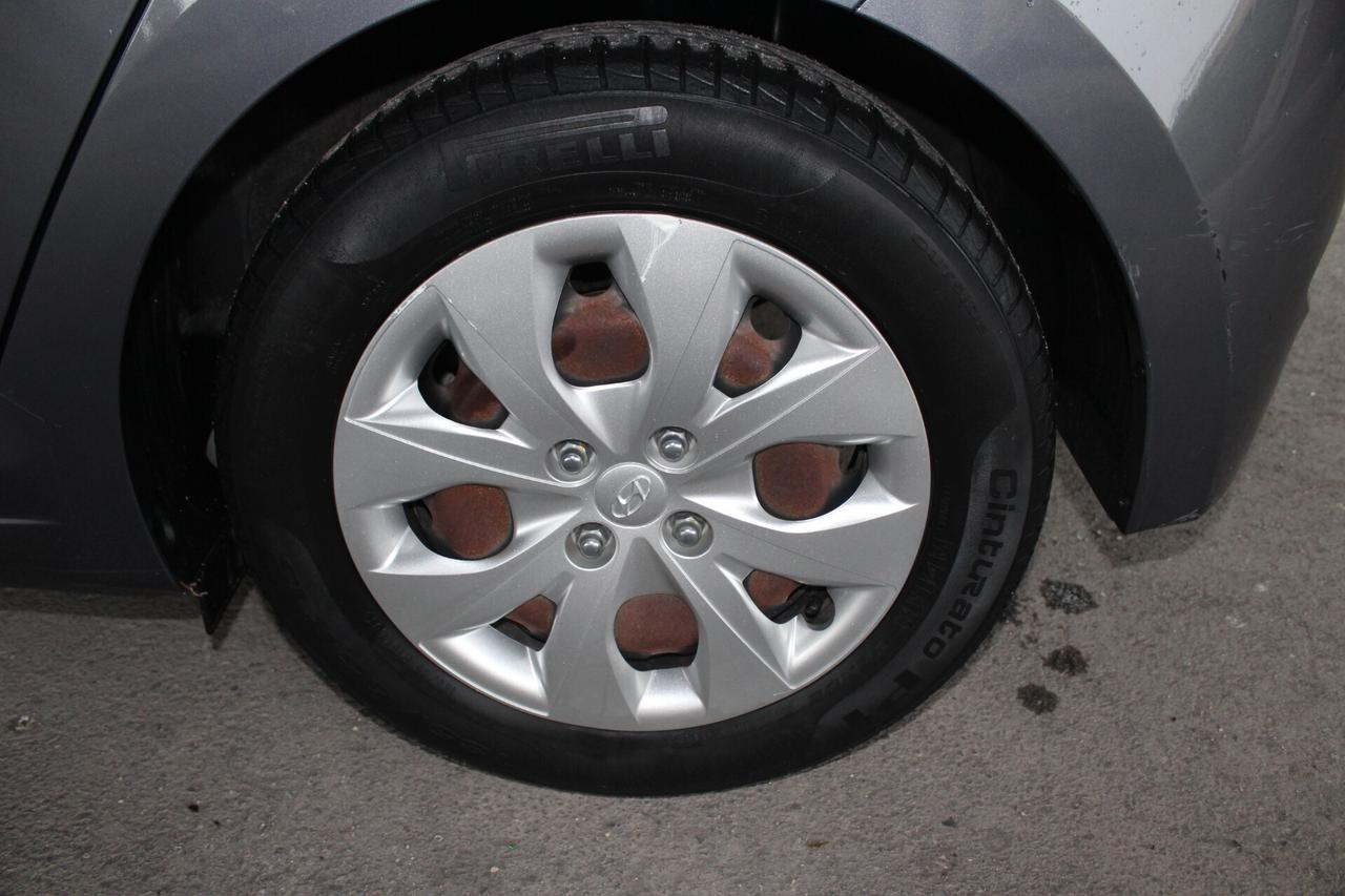 Hyundai i20 1.2 5 porte Econext Blackline