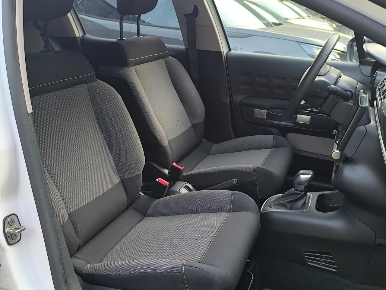 Citroen C3 1.2 Automatica PureTech 110 cv Shine