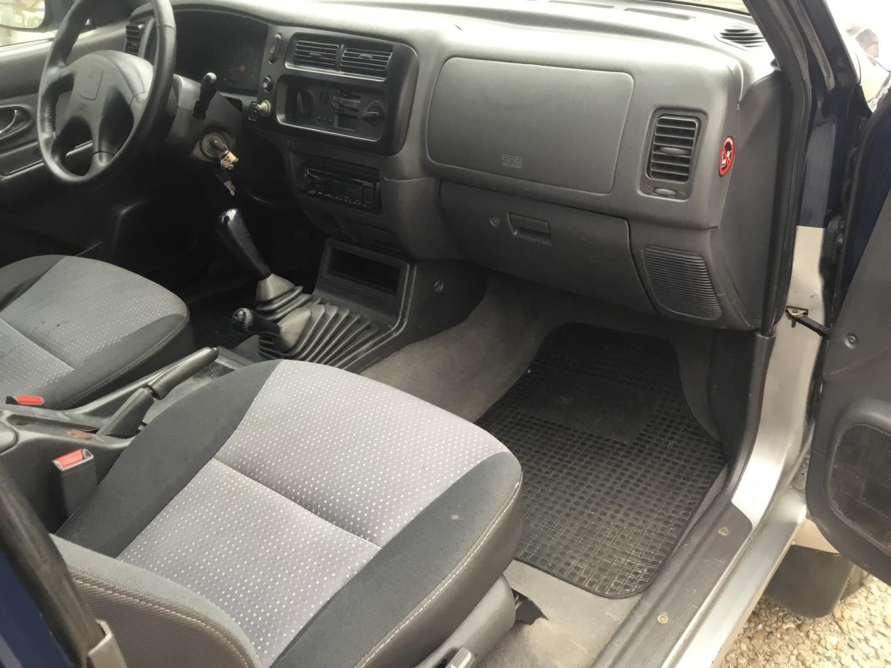 Mitsubishi L200 2.5 TDI 4WD Club cab cassone ribaltabile