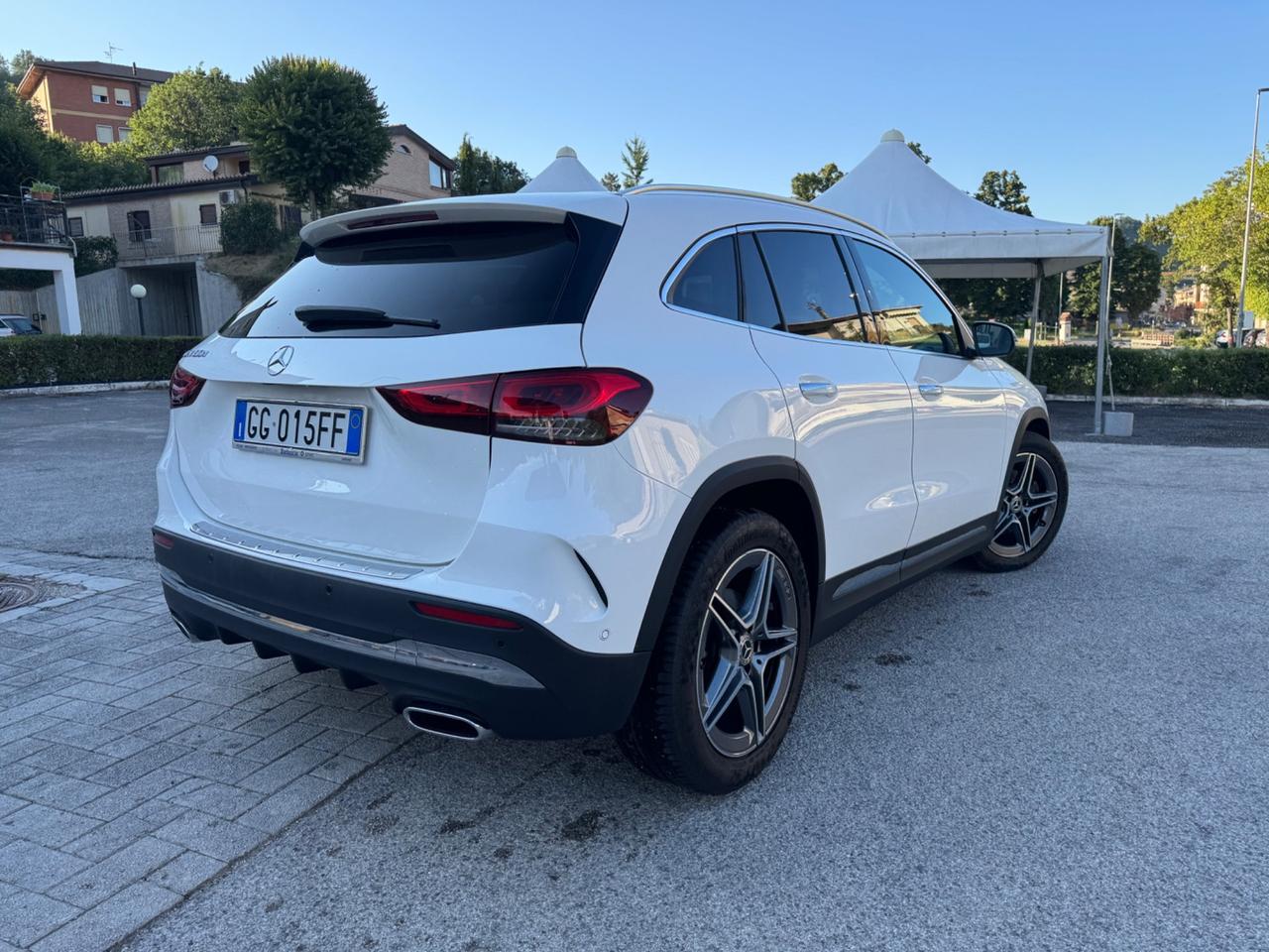 Mercedes-benz GLA 200 180 d Premium AMG