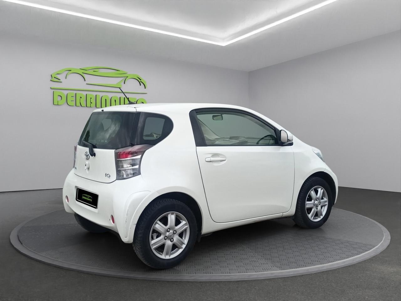 Toyota iQ 1.0 CVT Lounge