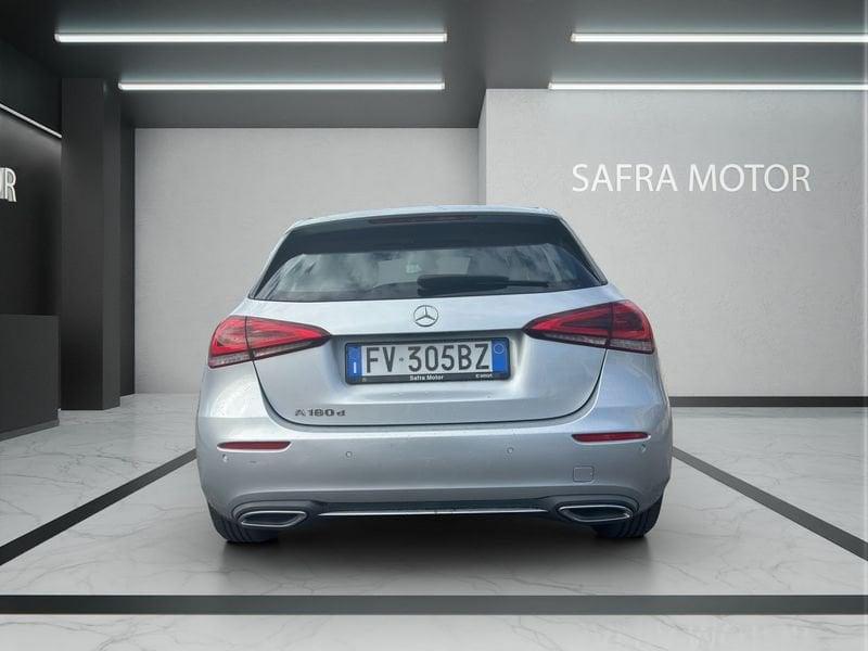 Mercedes-Benz Classe A A 180 d Sport auto