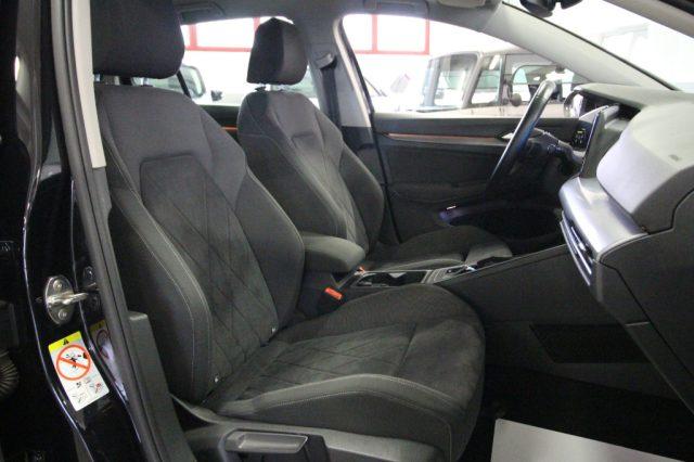 VOLKSWAGEN Golf 1.5 TGI DSG Style 130 CV