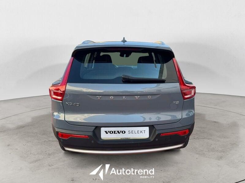 Volvo XC40 T2 129 CV Automatico Core N1 Autocarro