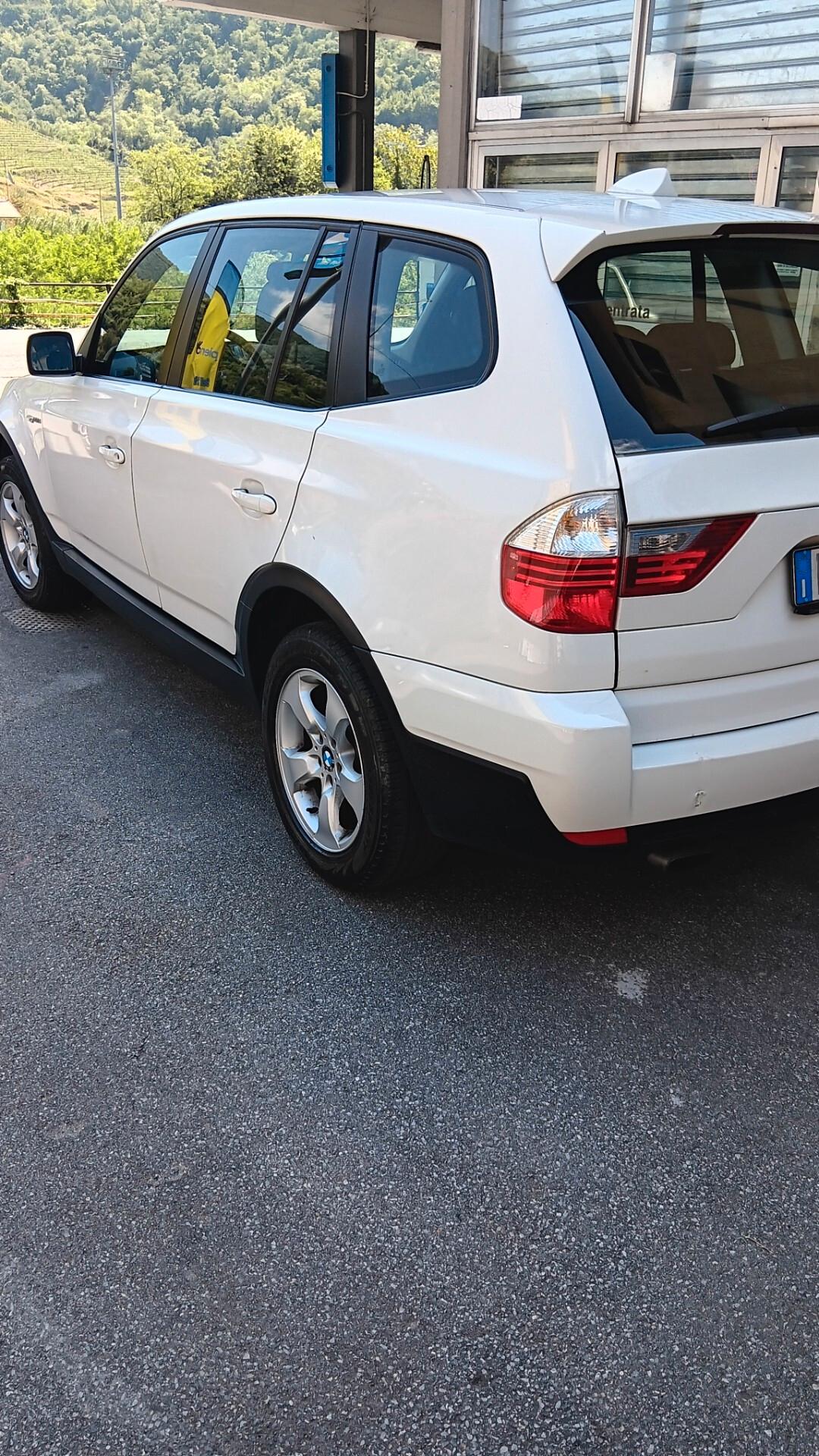 Bmw X3 2.0d cat Futura