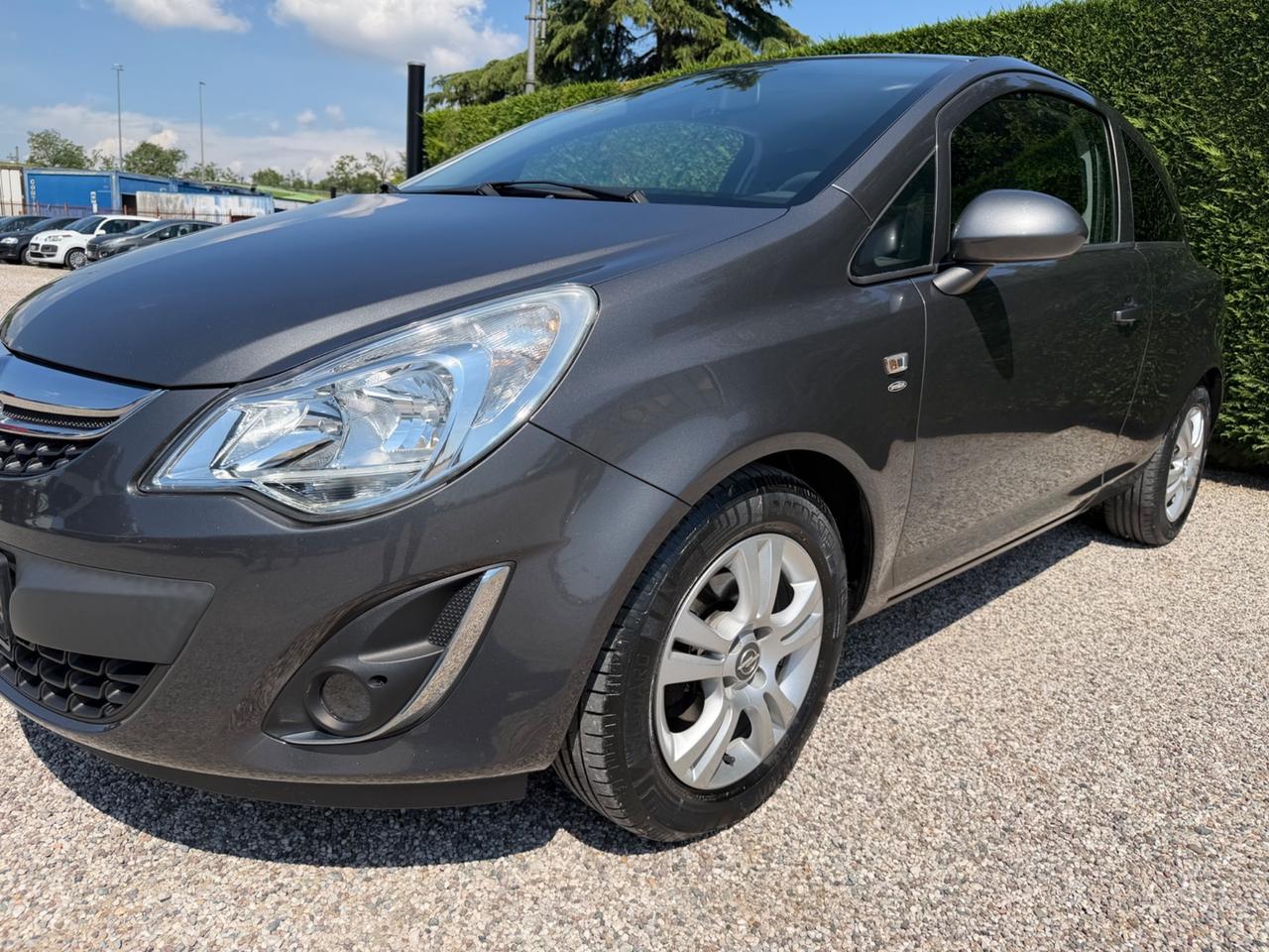 Opel Corsa 1.4 16V 5 porte Start&Stop Elective