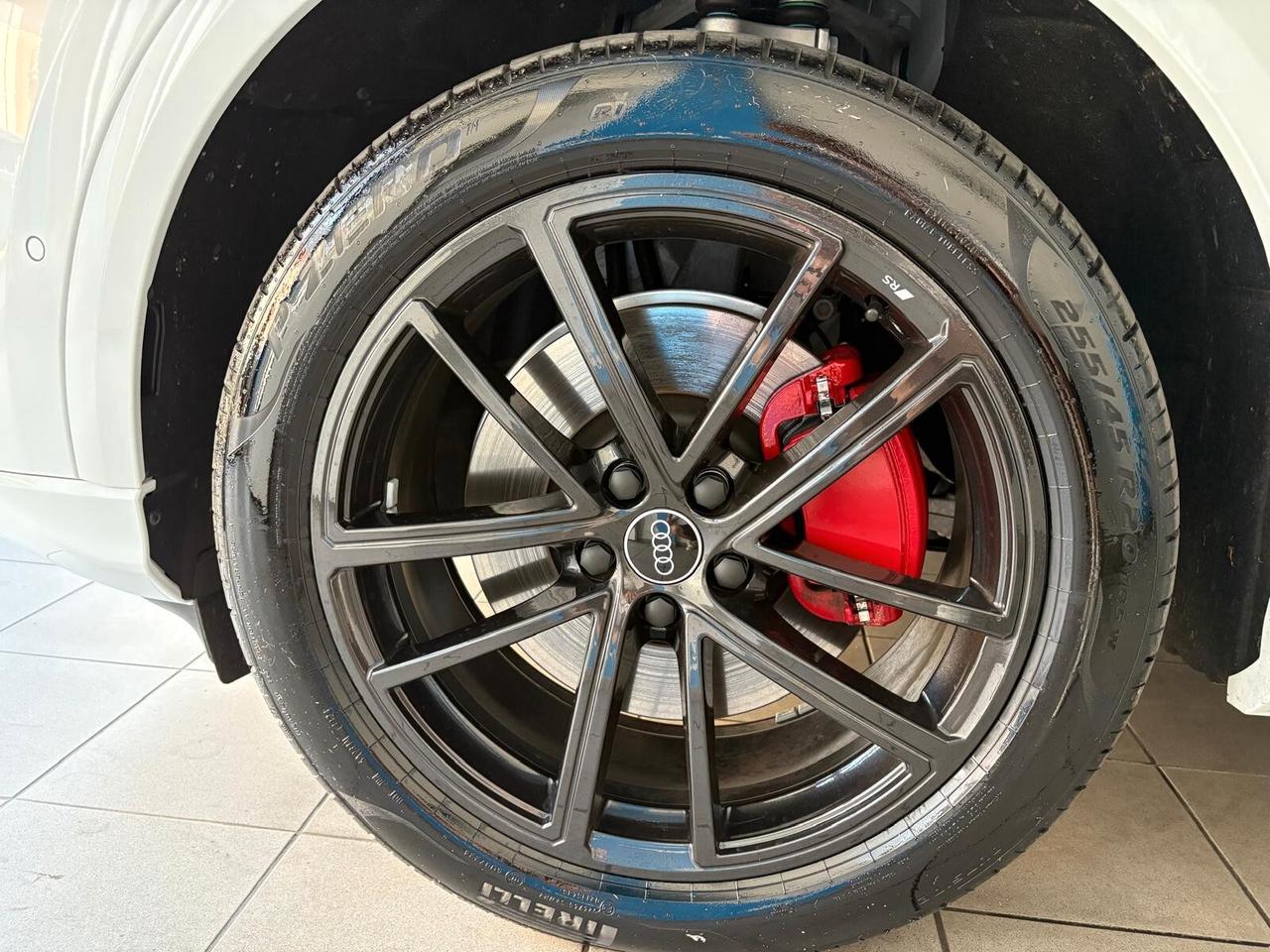 Audi Q5 SPB TDi 150 kW mHEV+ S tronic quattro line edition