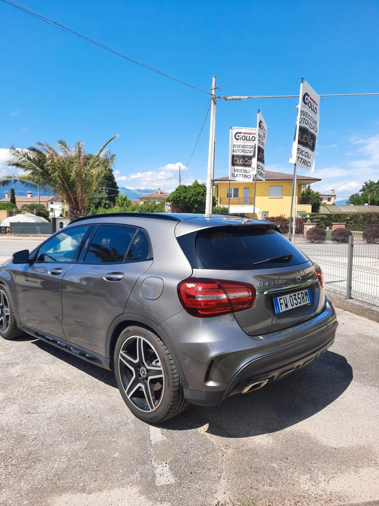 Mercedes-benz GLA 200 allestimento AMG