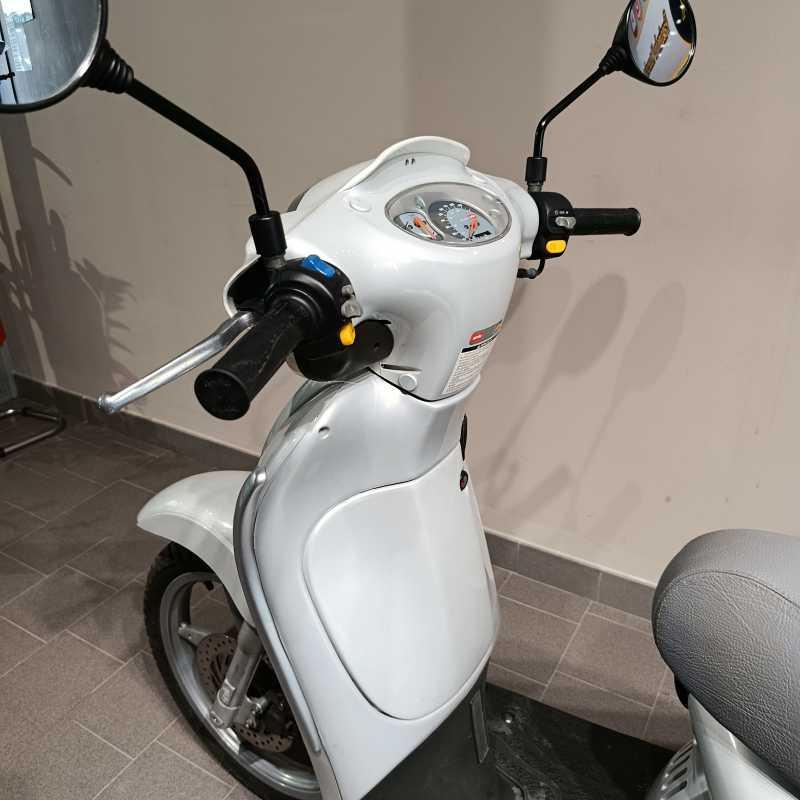 Aprilia Scarabeo 100 - 2002