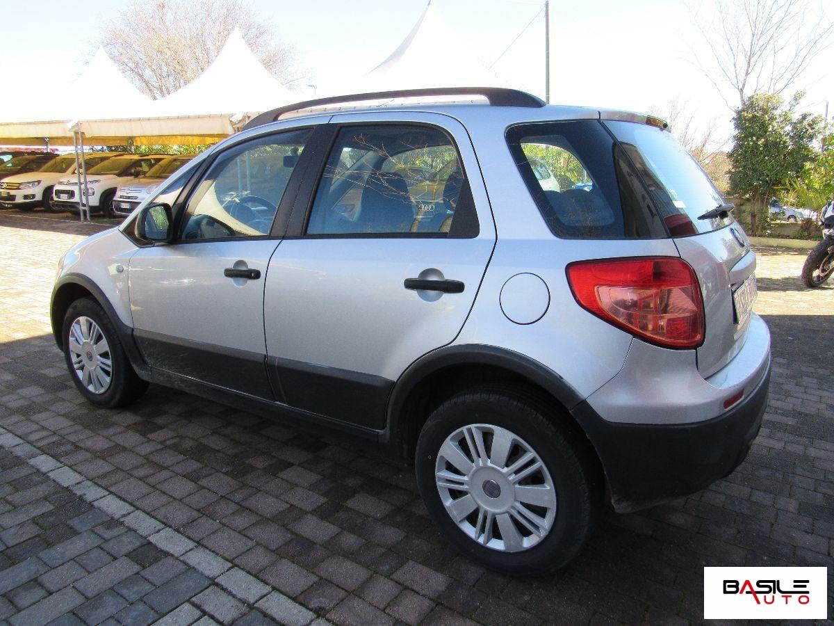 FIAT - Sedici - 1.9 MJT 4x4 Experience