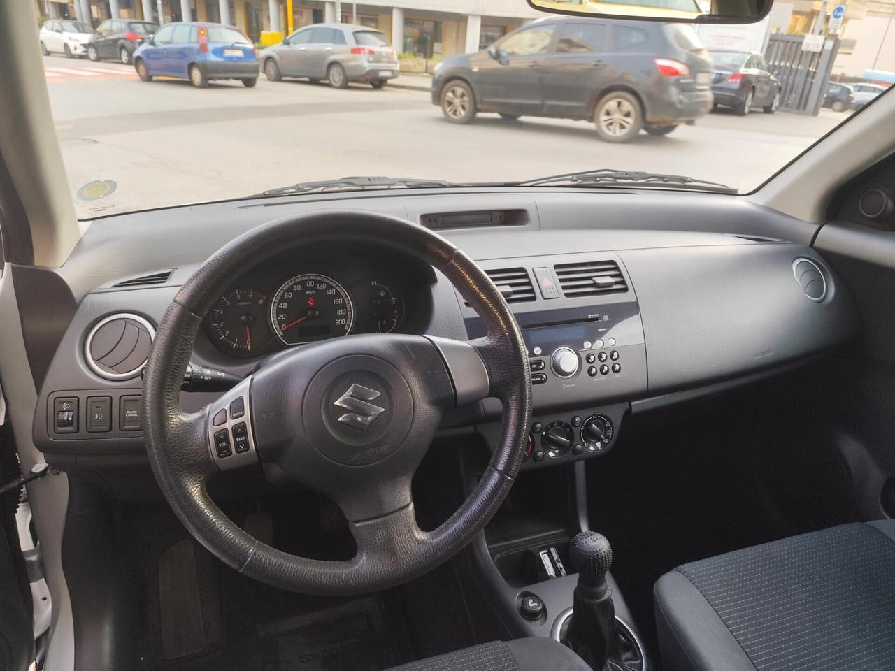 Suzuki Swift 1.3 GPL Safety Pack * 5 PORTE * IMPIANTO GPL REVISIONATO FINO AL 2031