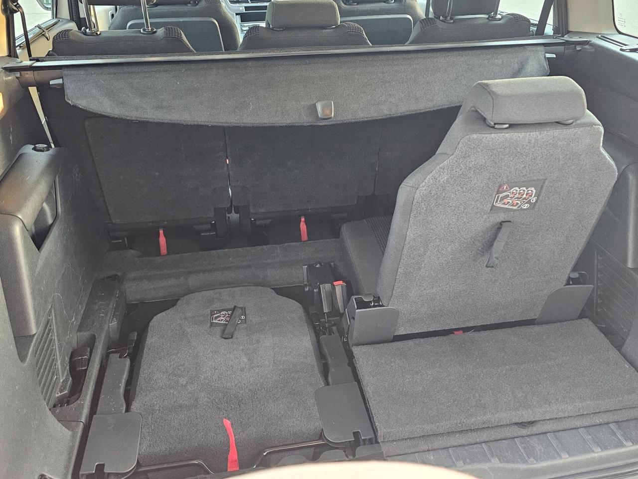 PEUGEOT 5008 1.6 BLUEHDI 120CV BUSINESS EAT6 7 POSTI