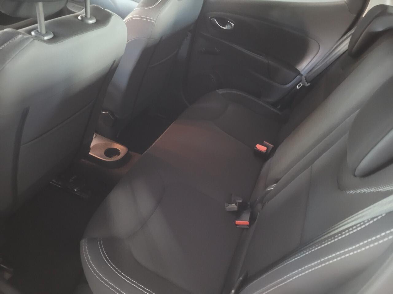 Renault Clio dCi 8V 75 CV 5 porte Moschino Zen