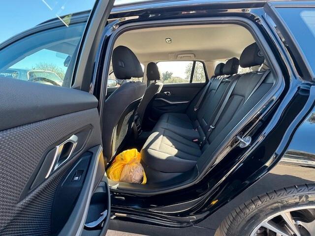 Bmw 318d Touring advantage full led