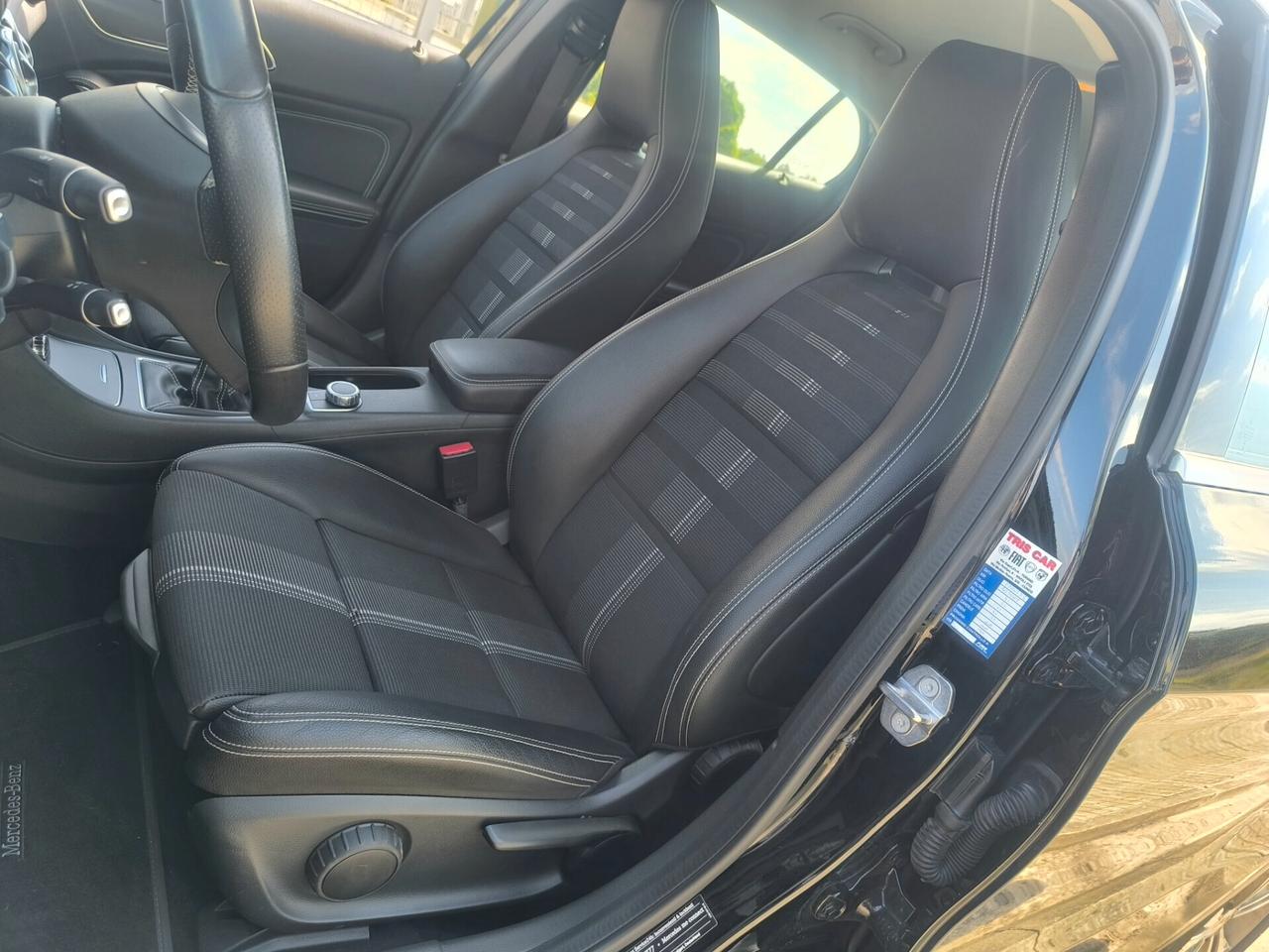 MERCEDES GLA 180 CDI PREMIUM LED/NAVI