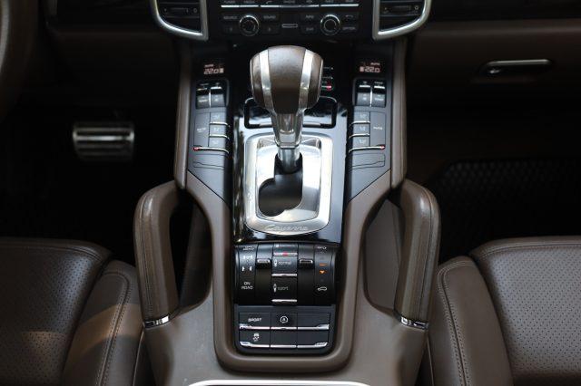 PORSCHE Cayenne 4.0 S Diesel 21" Panorama SOSPENSIONI UniPropietar