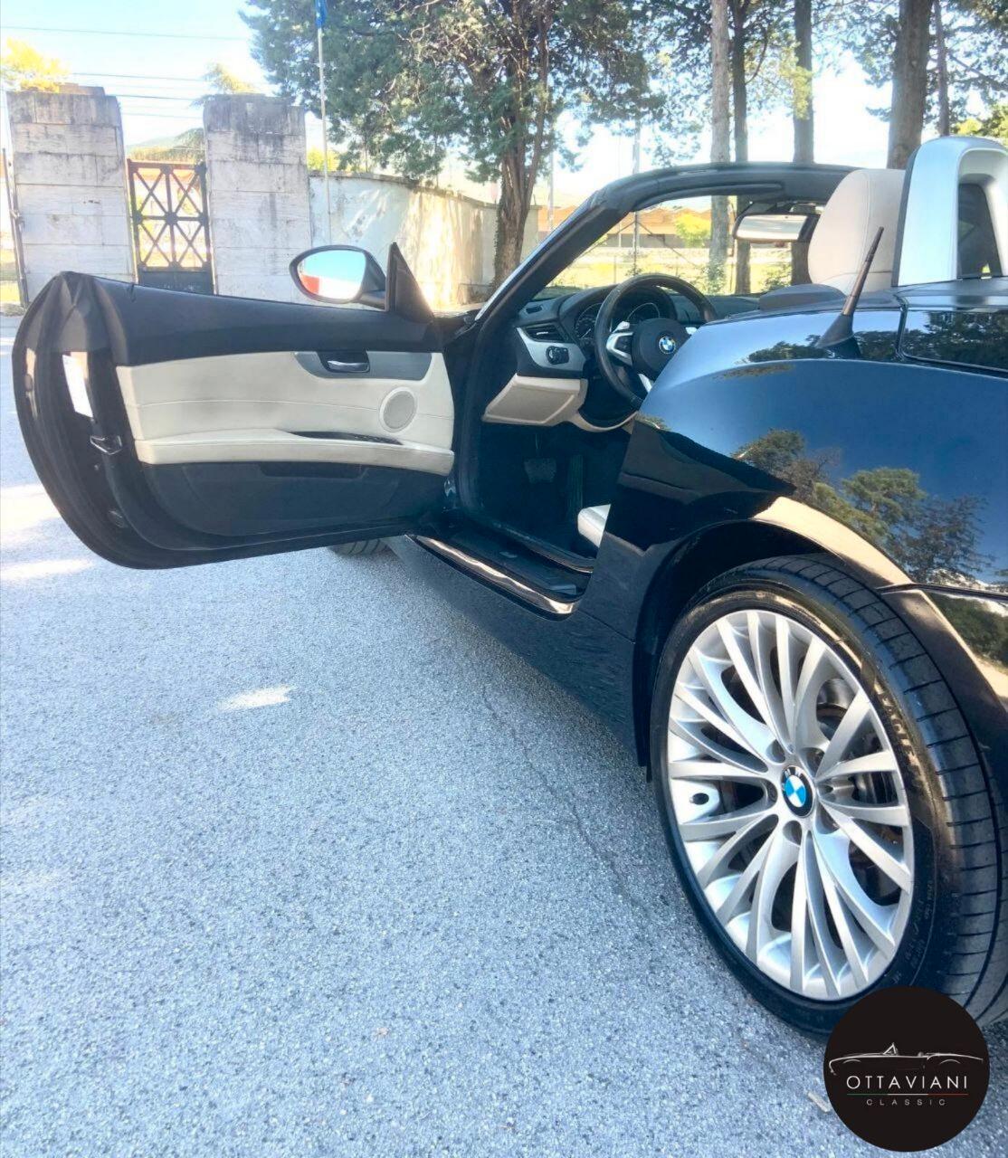 Bmw Z4 23i book service