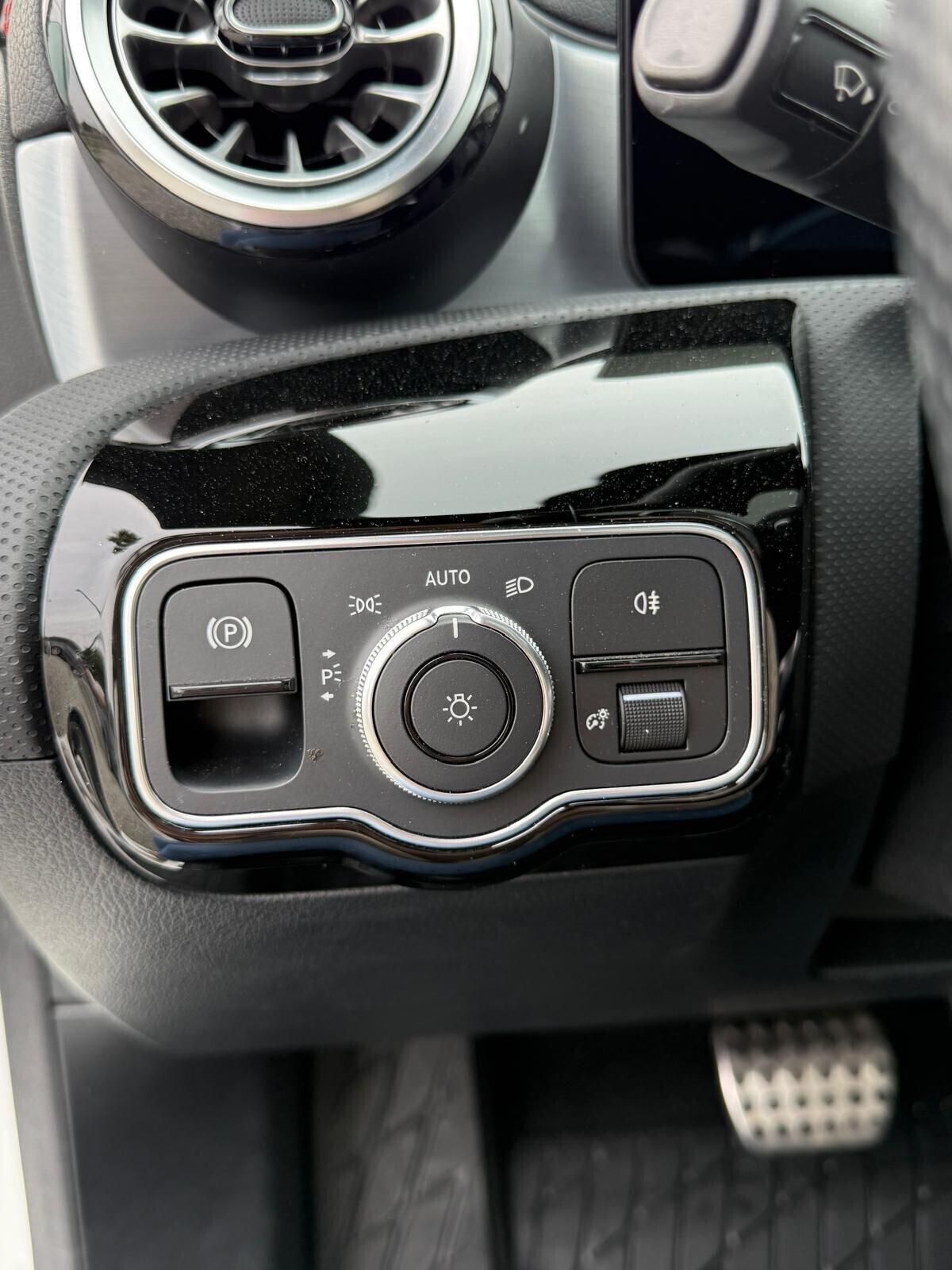 Mercedes-benz CLA 200 CLA 200 d Automatic Premium