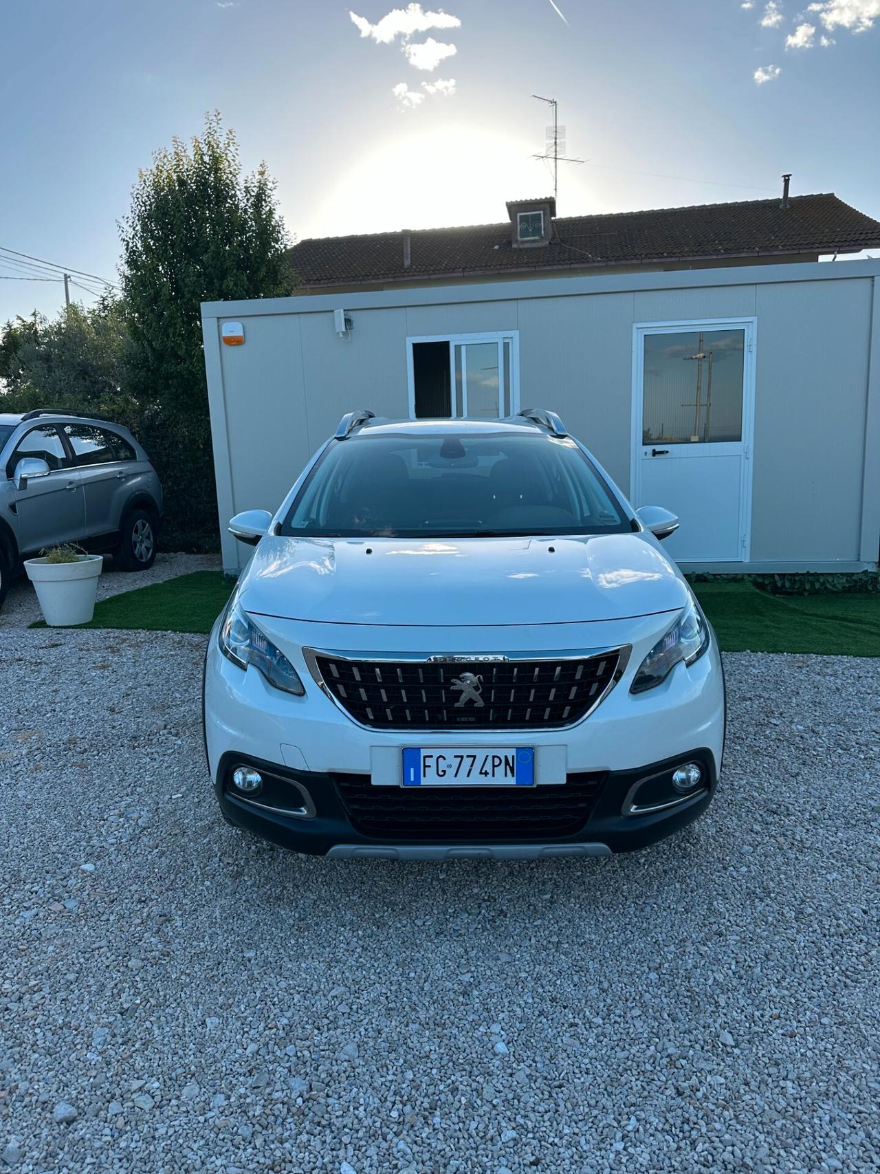 Peugeot 2008 BlueHDi 120 S&S Black Matt