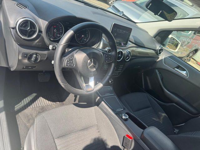 MERCEDES-BENZ B 180 d Automatic PREMIUM - UNICOPROPRIETARIO
