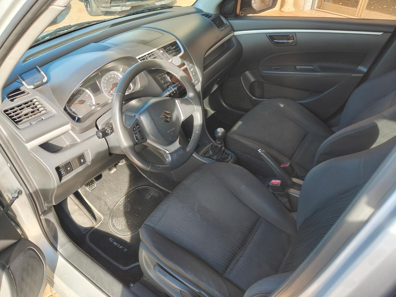 Suzuki Swift 1.3 DDiS 5 porte B-Top