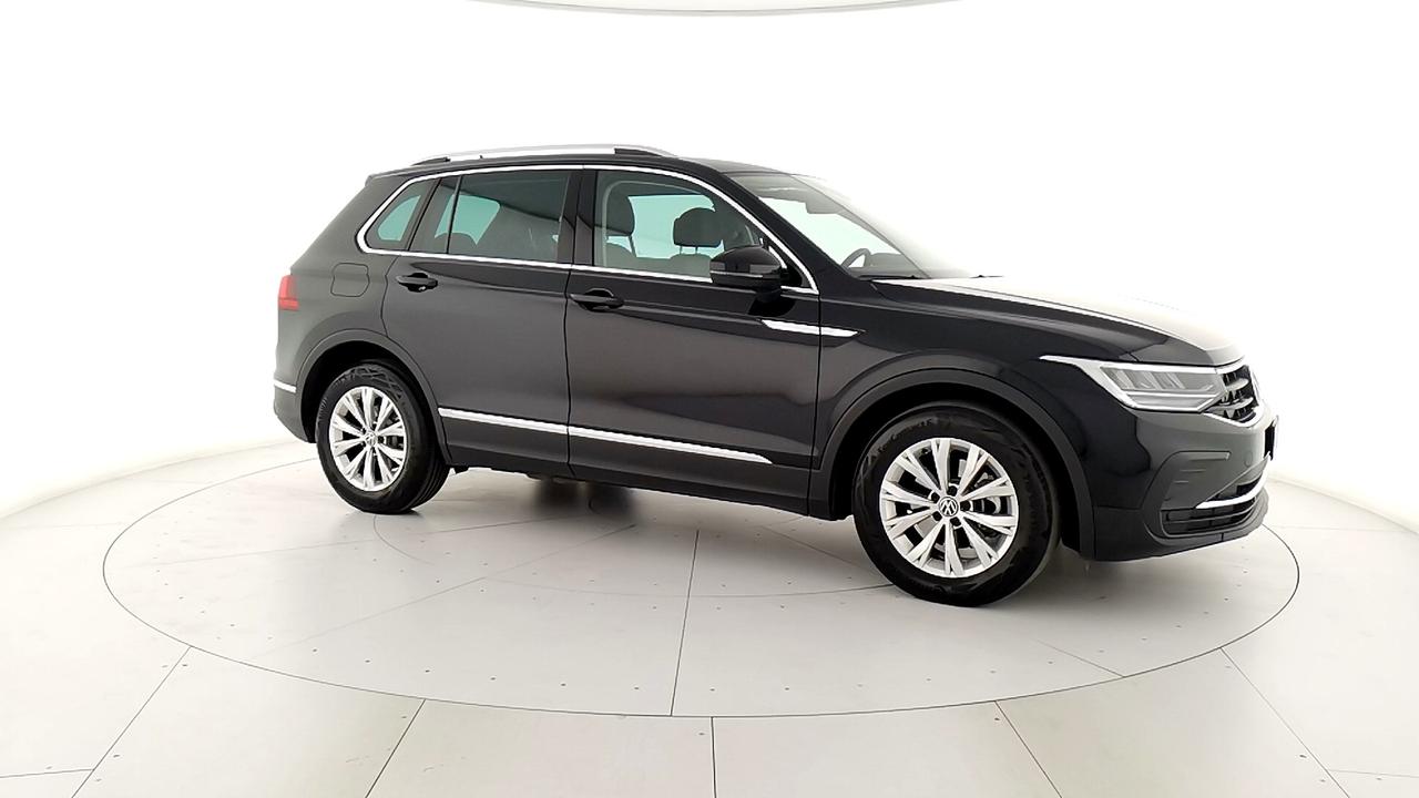 VOLKSWAGEN Tiguan II 2021 - Tiguan 1.5 tsi Life 130cv