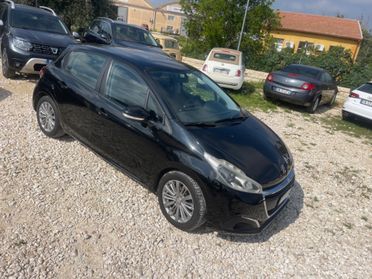 Peugeot 208 PureTech 82 5 porte Allure