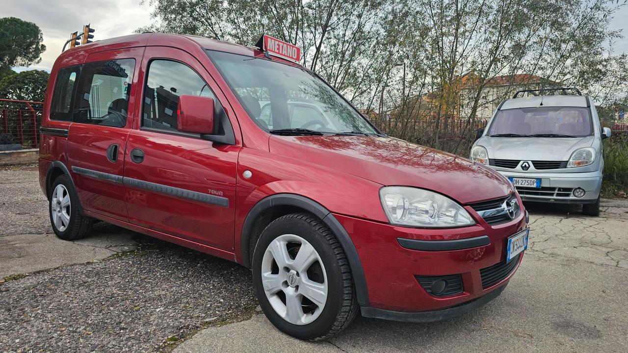 Opel Combo 1.6 CNG Metano 5p. Tour Arizona