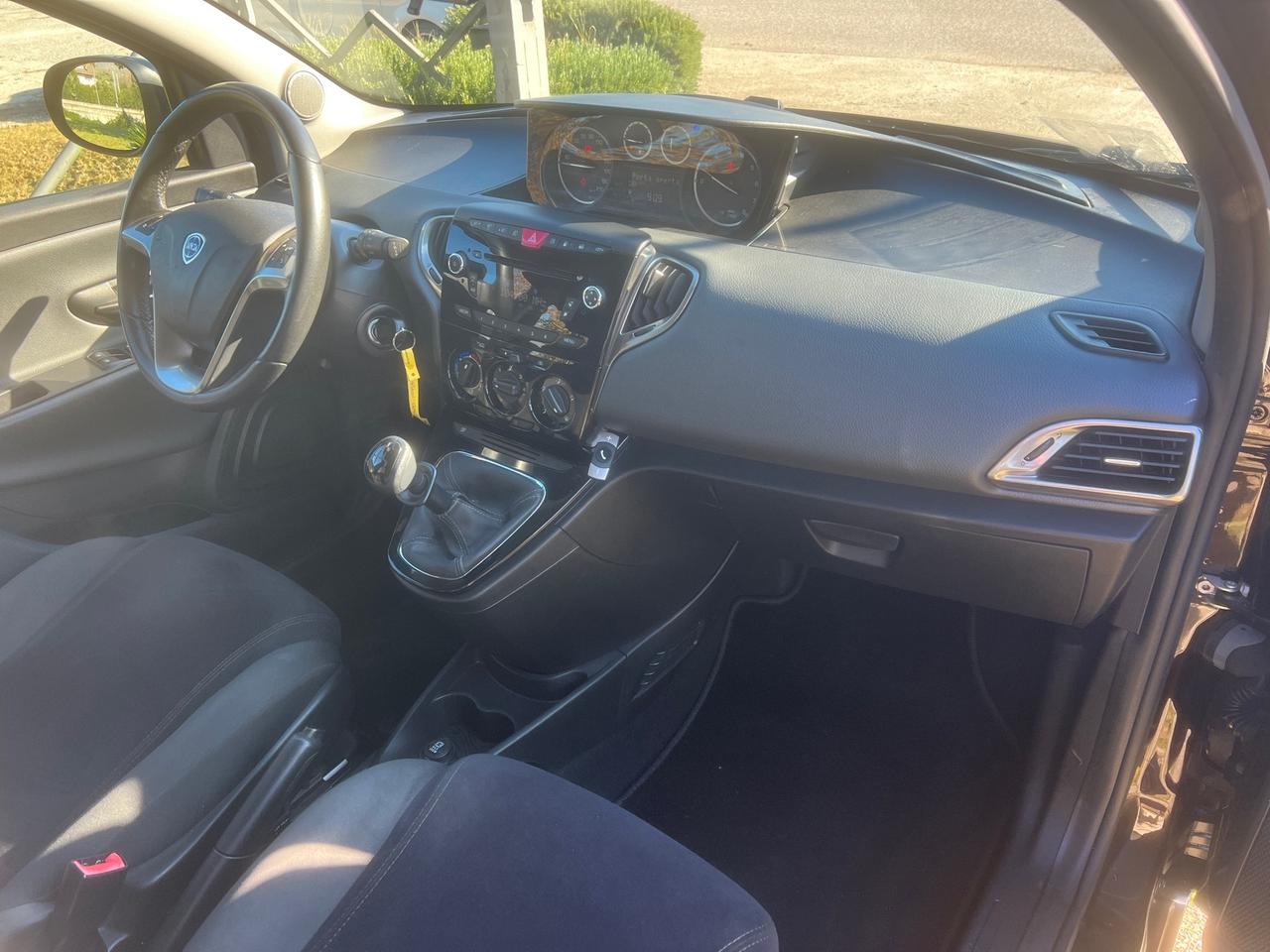 Lancia Ypsilon 1.2 69CV GPL Ecochic-2013"PERFETTA"